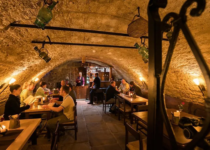 Romantik Deutsches Haus Otel